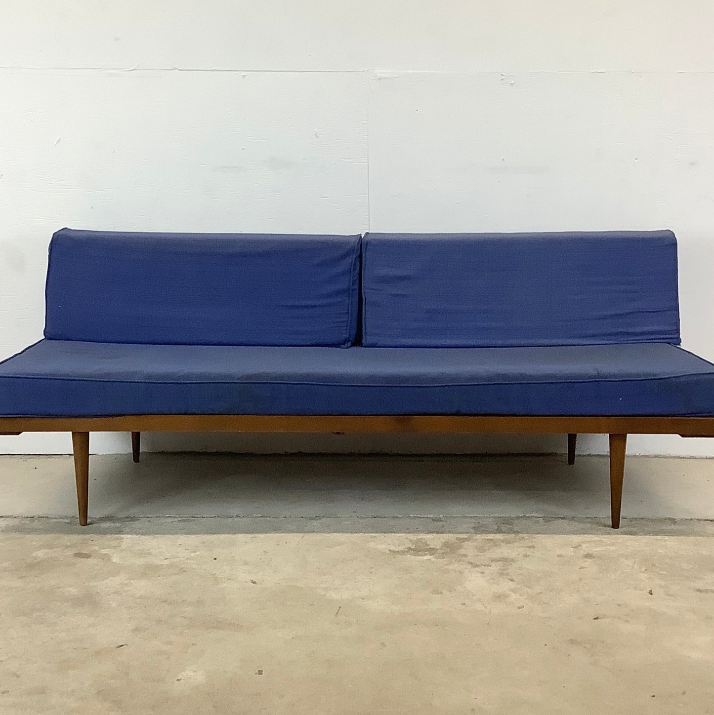 Mid-Century Modern Daybed